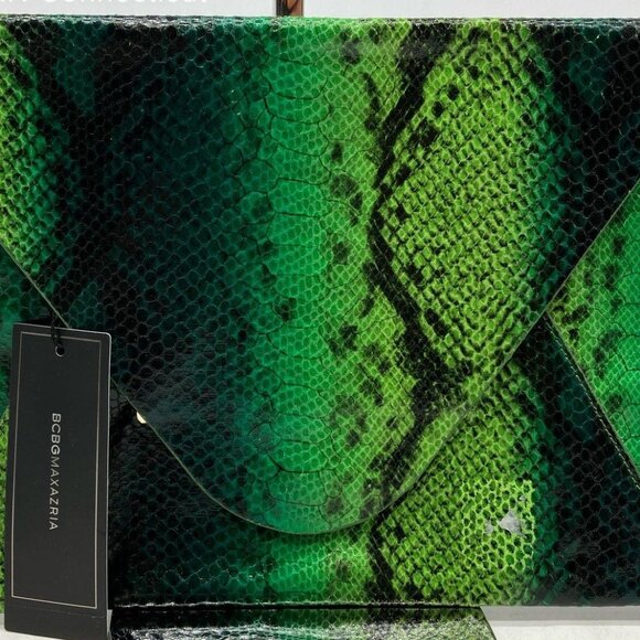 NWT BCBG Envelope Clutch - Picture 1 of 8